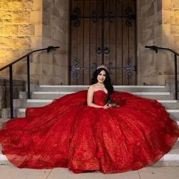 Crveno Loptu haljina bez rukava u obliku srca, Bujna haljine, 3D Cvijeće, Izvezen perle Korzet s kristalima, 15 Vestidos De XV Años