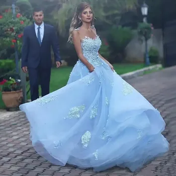 Sky-Blue Bujne Haljina za Prom Jeftini Dizajnerske Večernje haljine Sweet 15 s 3D Cvjetnog aplikacija od tila i perle